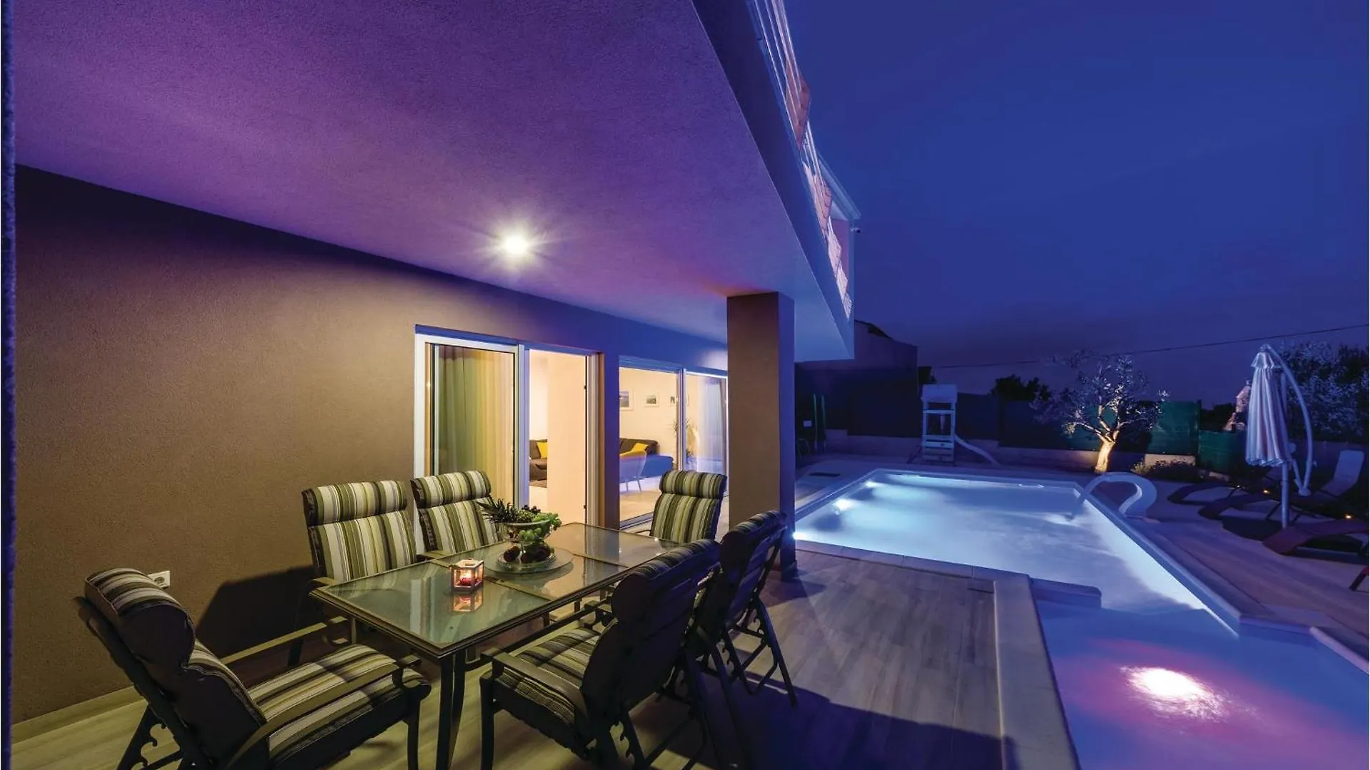 5 Bedroom Amazing Home In Kakma בית נופש